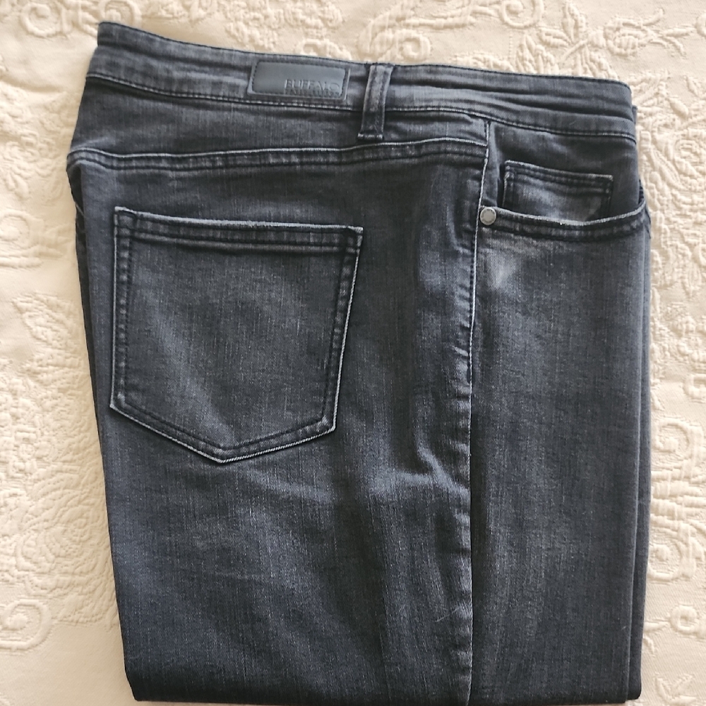 EUC Buffalo David Bitton Black Stretch Skinny Jeans